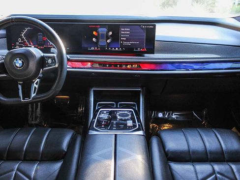 Used 2023 BMW 760i xDrive w/ Luxury Rear Seating Package image 12