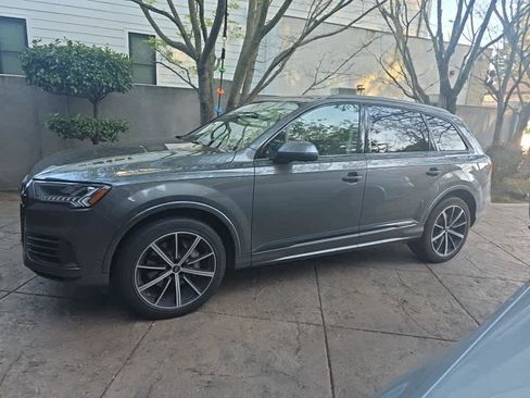 Used 2023 Audi Q7 3.0T Premium Plus w/ Premium Plus Package image 4