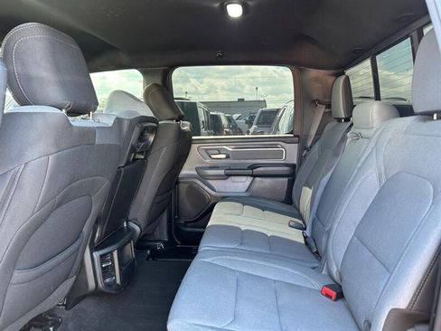 Used 2021 RAM 1500 Big Horn RWD image 32