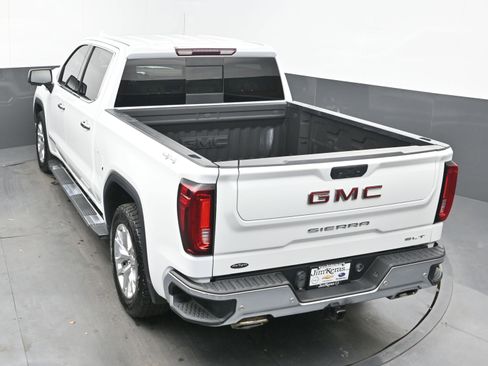 Used 2022 GMC Sierra 1500 SLT w/ SLT Premium Plus Package image 34