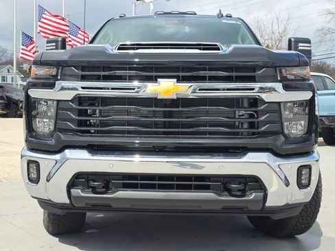 New 2026 Chevrolet Silverado 2500 LT w/ All Star Edition AWD/4WD image 11