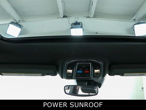 Used 2023 Jeep Grand Cherokee L Laredo AWD/4WD image 21