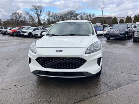 Used 2020 Ford Escape SE image 8
