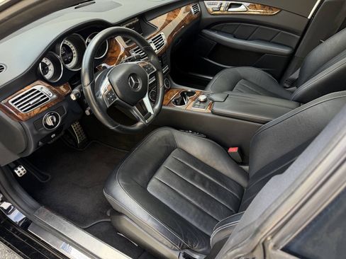 Used 2014 Mercedes-Benz CLS 550 4MATIC image 17