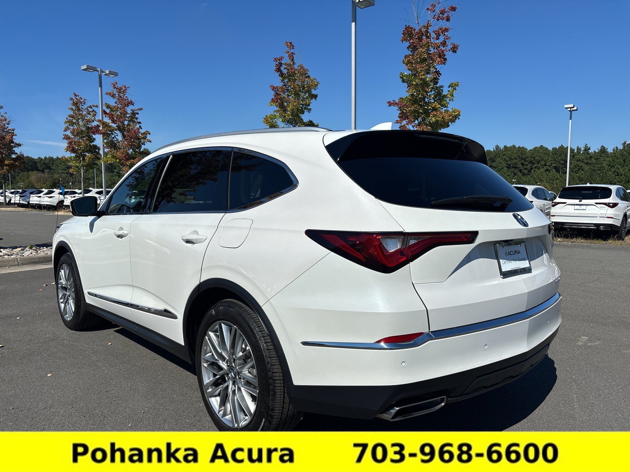 Used 2023 Acura MDX w/ Advance Package AWD/4WD image 28