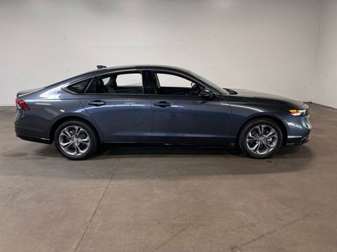 Certified 2023 Honda Accord EX-L image 2