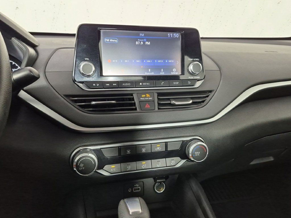 Used 2022 Nissan Altima 2.5 S FWD image 22