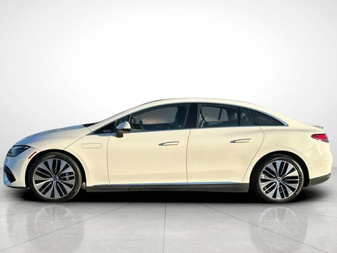 Certified 2023 Mercedes-Benz EQE 350+ 4MATIC Sedan w/ Exclusive Trim Package image 25