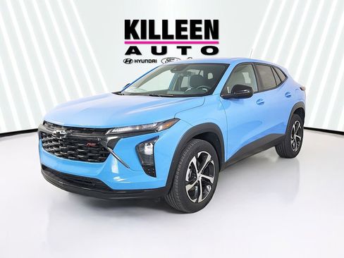 Used 2024 Chevrolet Trax RS w/ Driver Confidence Package image 3