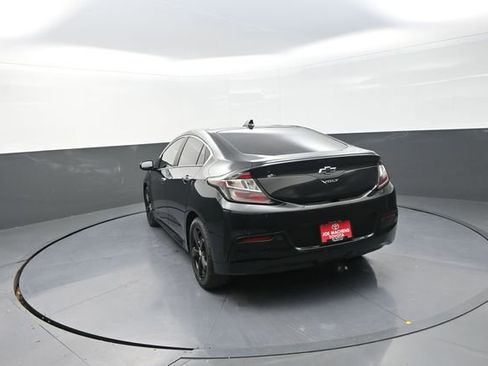 Used 2018 Chevrolet Volt LT image 12