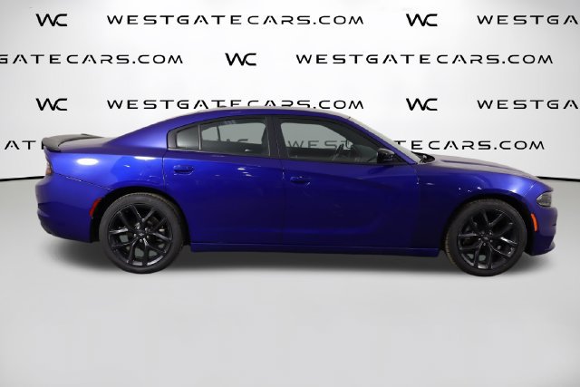 Used 2021 Dodge Charger SXT w/ Blacktop Package RWD image 41