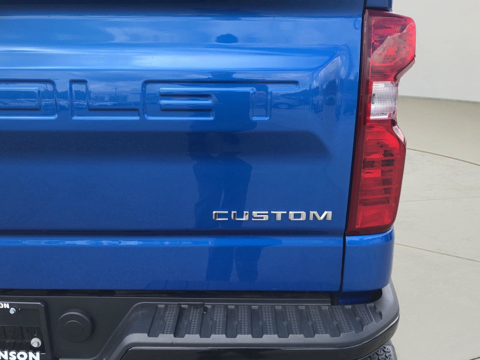 Used 2024 Chevrolet Silverado 1500 Custom Trail Boss AWD/4WD image 15