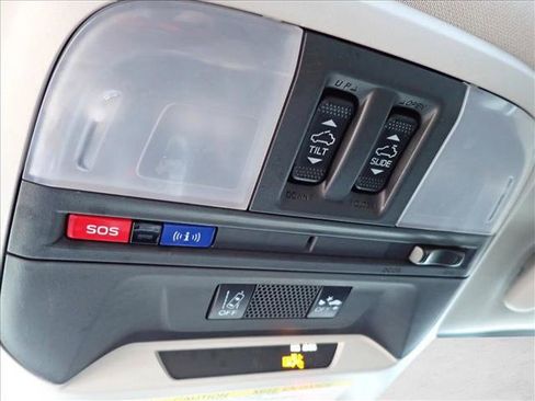 Used 2023 Subaru Crosstrek 2.5i Limited w/ Popular Package #4 image 25