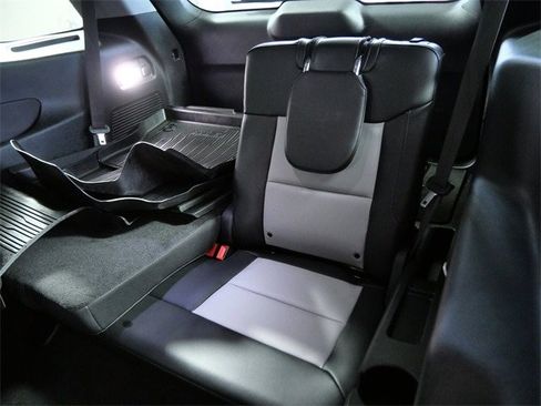 Certified 2023 Ford Explorer XLT w/ Equipment Group 202A image 15