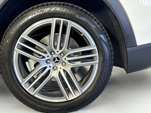 New 2026 Mercedes-Benz GLS 450 4MATIC image 30