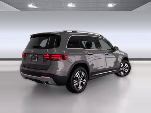 Certified 2026 Mercedes-Benz GLB 250 image 8