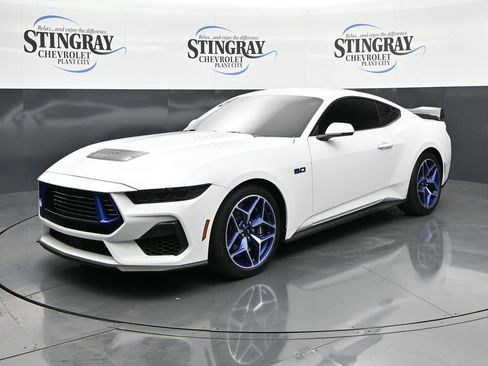 Used 2024 Ford Mustang GT Premium w/ GT Performance Package RWD image 3