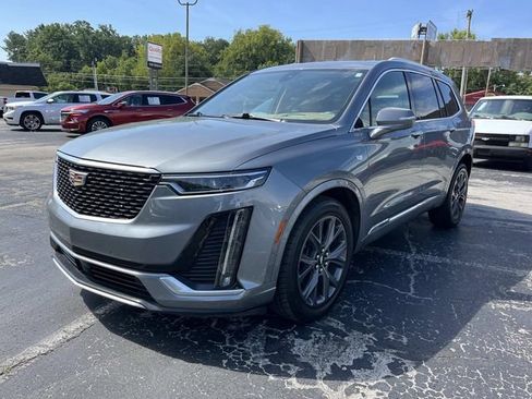 Used 2020 Cadillac XT6 Premium Luxury w/ Platinum Package AWD/4WD image 7