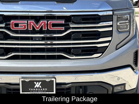 New 2026 GMC Sierra 1500 SLT AWD/4WD image 9
