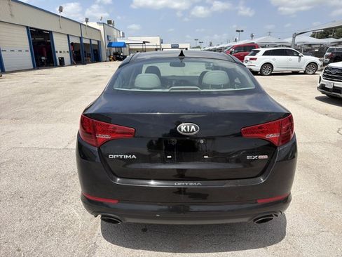 Used 2013 Kia Optima EX w/ Premium Pkg FWD image 4