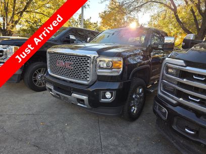 Used 2016 GMC Sierra 2500 Denali w/ Duramax Plus Package