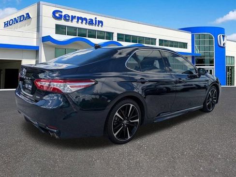 Used 2020 Toyota Camry XSE FWD image 5