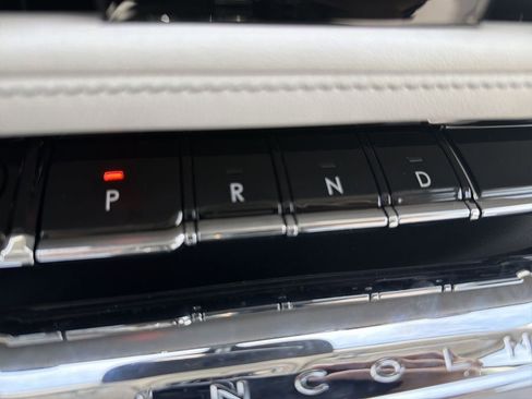 New 2026 Lincoln Aviator Reserve AWD/4WD image 20
