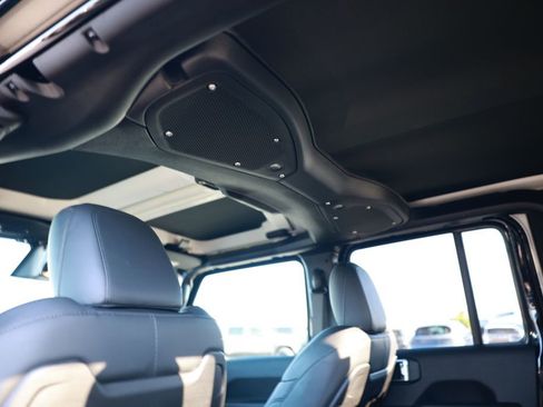 New 2026 Jeep Gladiator Rubicon image 33