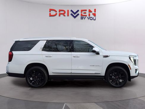 New 2026 GMC Yukon Denali w/ Sun & Power Step Package image 6