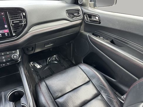 Used 2023 Dodge Durango GT image 16