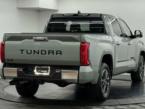 Used 2025 Toyota Tundra Limited AWD/4WD image 6
