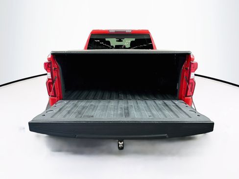 Used 2020 Chevrolet Silverado 1500 Custom w/ Custom Value Package AWD/4WD image 26