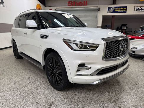 Used 2019 INFINITI QX80 Limited w/ All-Season Package AWD/4WD image 13