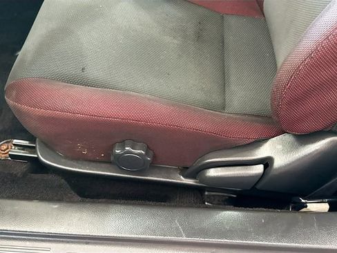 Used 2003 Toyota Celica GT FWD image 18