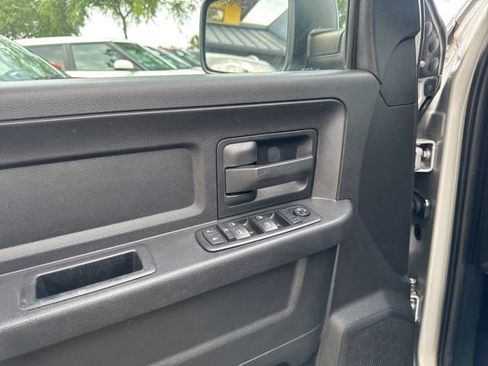 Used 2015 RAM 1500 Express AWD/4WD image 25