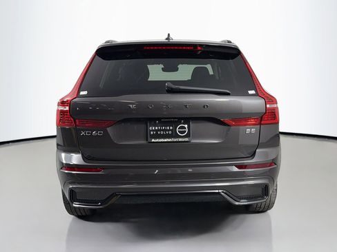 Certified 2023 Volvo XC60 B5 Plus FWD image 7