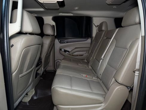 Used 2015 GMC Yukon XL SLT AWD/4WD image 30