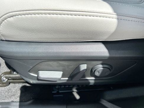 New 2026 Hyundai Tucson Limited AWD/4WD image 23