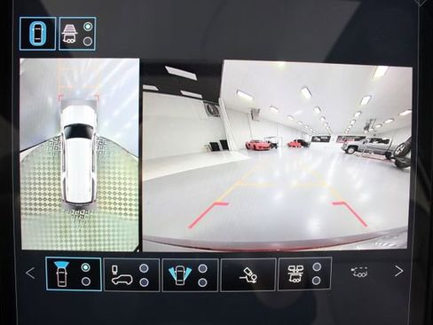 New 2026 GMC Yukon XL Denali image 4