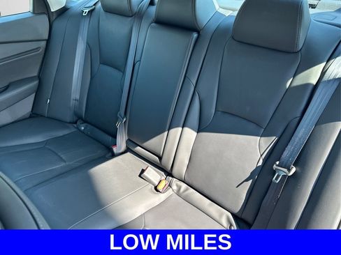 Used 2025 Honda Accord Touring image 18