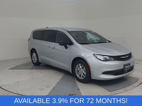 New 2026 Chrysler Voyager LX image 3