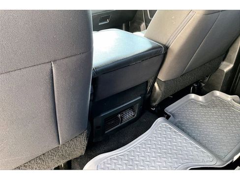 Used 2019 RAM 1500 Express w/ Hydro Blue Sport Package AWD/4WD image 33