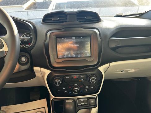 Used 2021 Jeep Renegade Latitude image 66