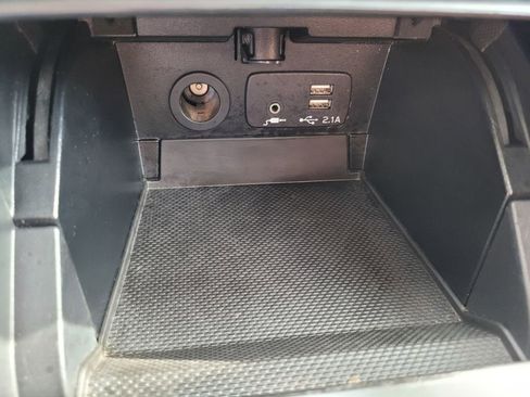 Used 2019 Subaru Outback 3.6R Touring image 39