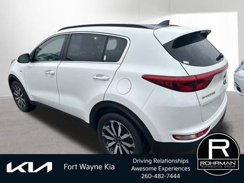 Used 2019 Kia Sportage EX w/ EX Premium Package image 3