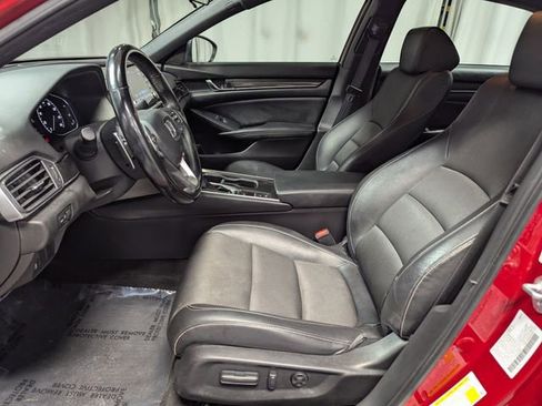 Used 2021 Honda Accord Sport image 10
