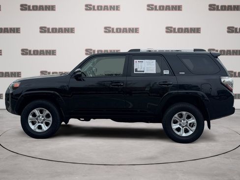 Used 2023 Toyota 4Runner SR5 Premium w/ Moonroof Package AWD/4WD image 2