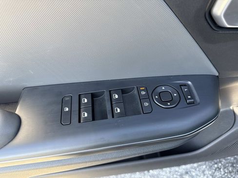 Used 2025 Kia K4 LXS image 18