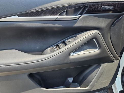 Used 2023 INFINITI QX60 Sensory w/ Vision Package AWD/4WD image 16