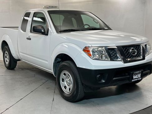 Used 2016 Nissan Frontier S RWD image 7